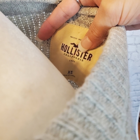 Hollister short sleeve pullover sweater grey sz.XS - Picture 8 of 8